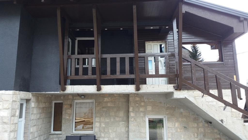 Apartments Artic Τζαχορίνα Εξωτερικό φωτογραφία
